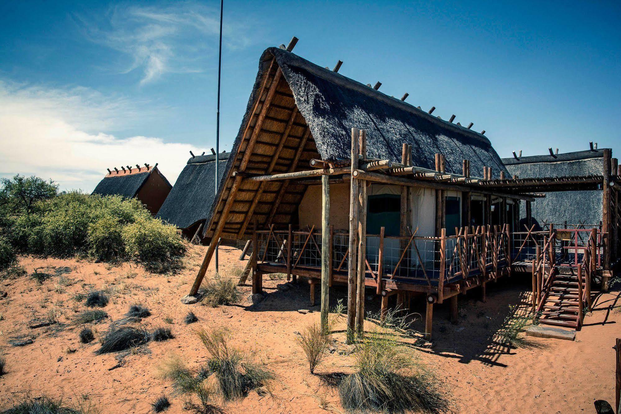 Xaus Lodge Twee Rivieren Extérieur photo