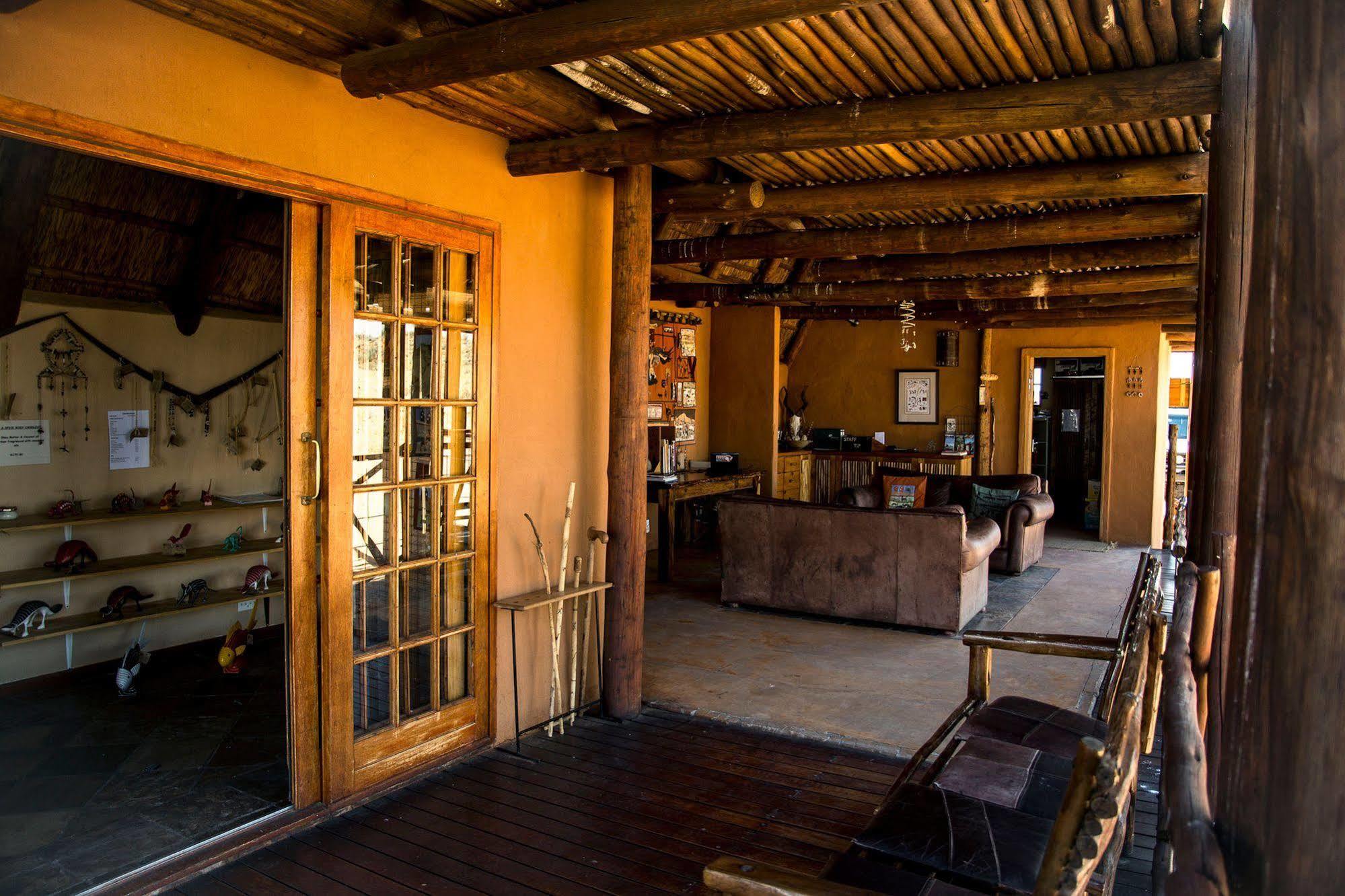 Xaus Lodge Twee Rivieren Extérieur photo